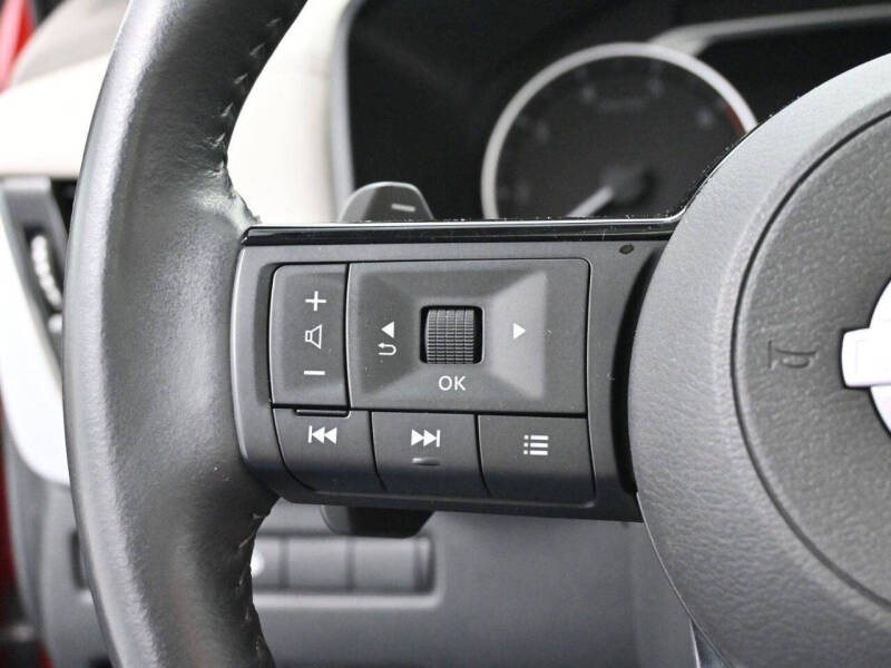 2022 Nissan Rogue SL