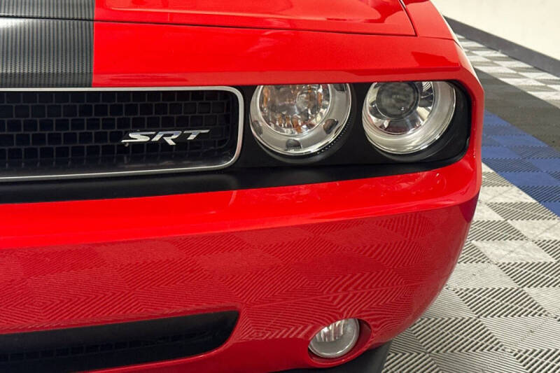 2009 Dodge Challenger SRT8