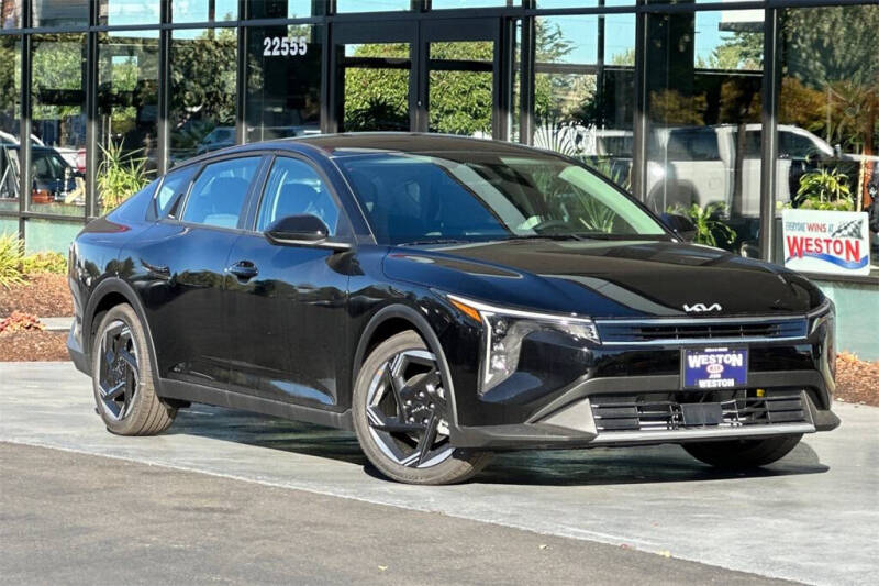 2025 Kia K4 EX