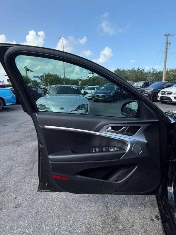 2019 Genesis G70
