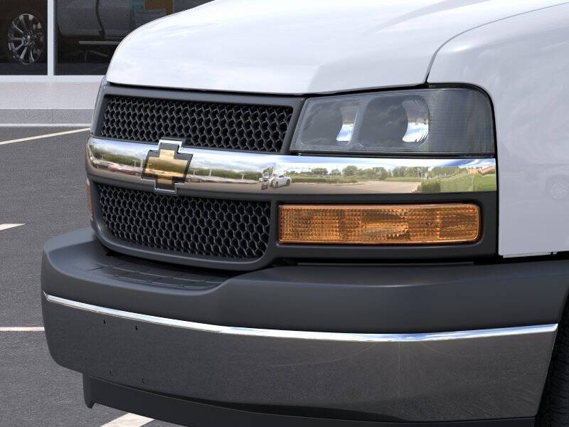 2026 Chevrolet Express 2500