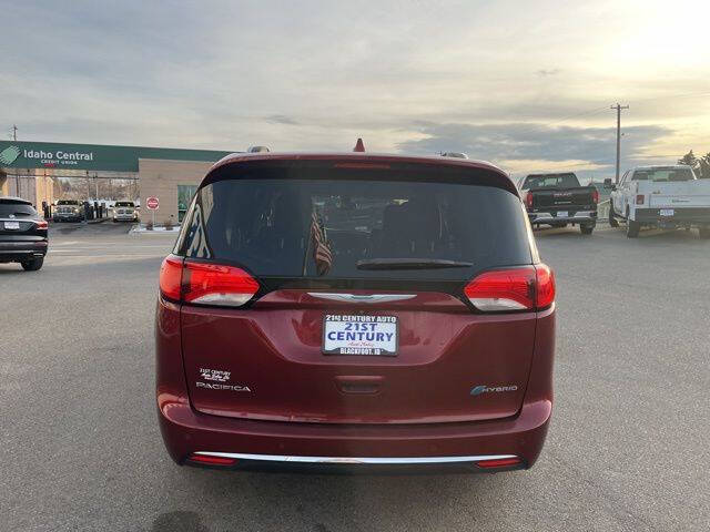 2019 Chrysler Pacifica Hybrid Touring L