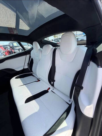 2026 Tesla Model S Plaid