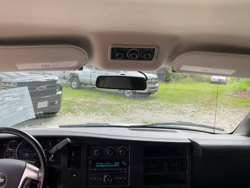 2017 Chevrolet Express LT 3500