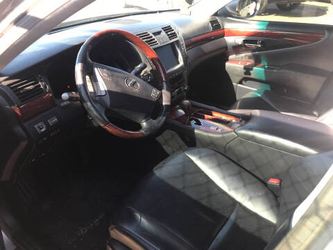 2007 Lexus LS 460