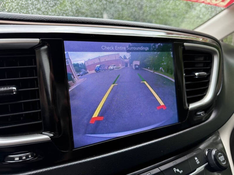 2017 Chrysler Pacifica Touring Plus