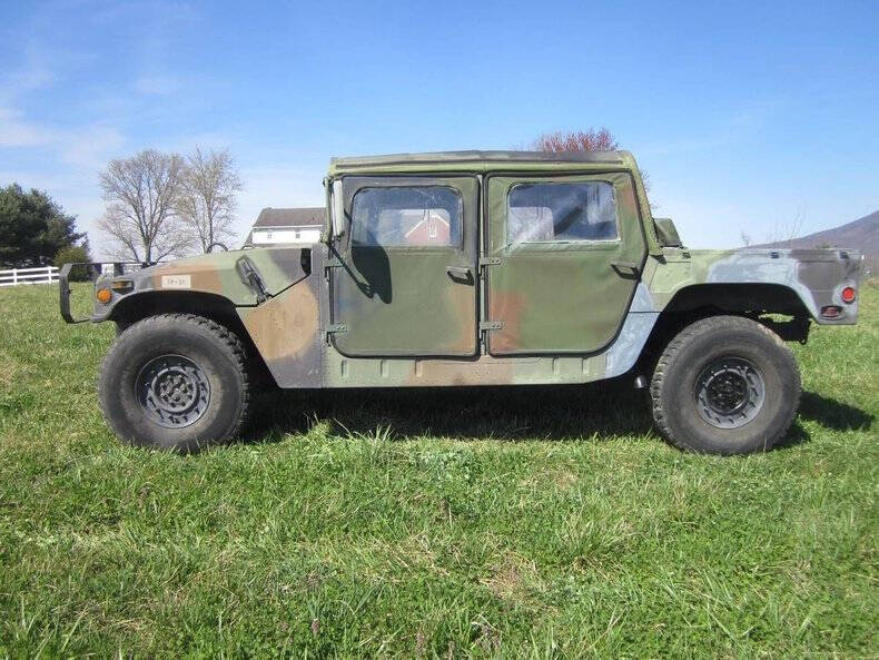 1990 AM General Hummer