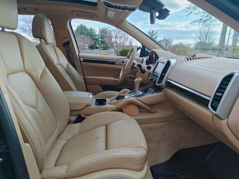 2016 Porsche Cayenne S