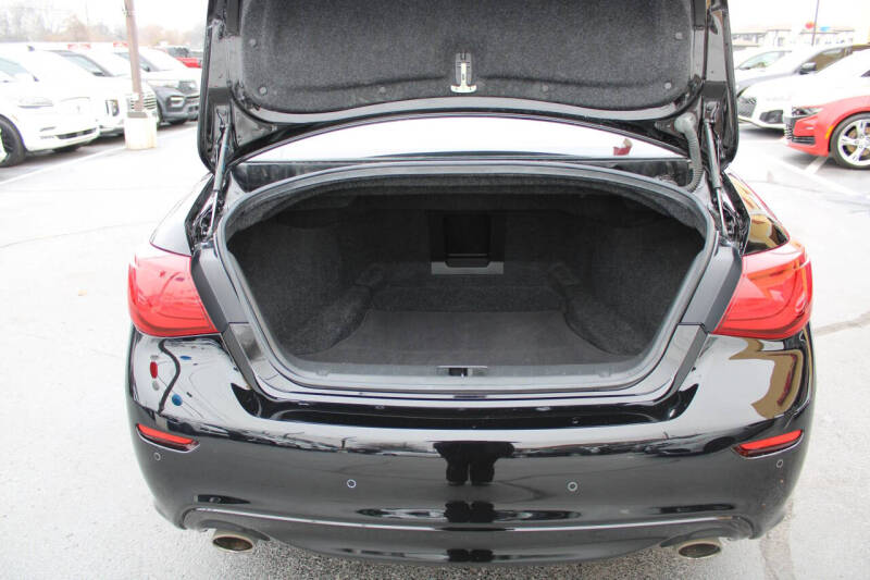 2018 Infiniti Q70L 3.7 Luxe