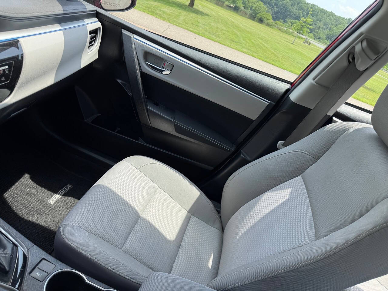 2015 Toyota Corolla 10