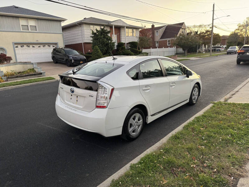 2011 Toyota Prius One