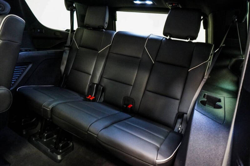 2025 Cadillac Escalade Premium Luxury