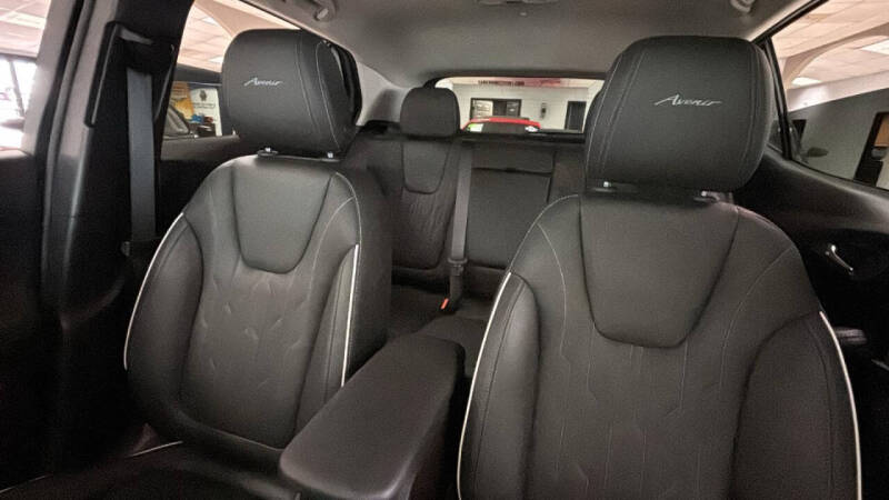 2024 Buick Encore GX Avenir