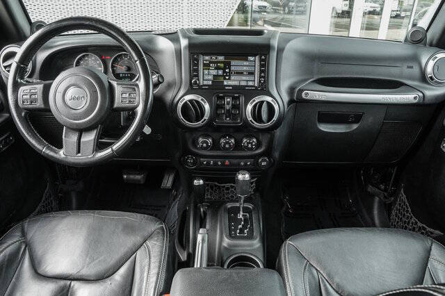 2013 Jeep Wrangler Unlimited Sahara