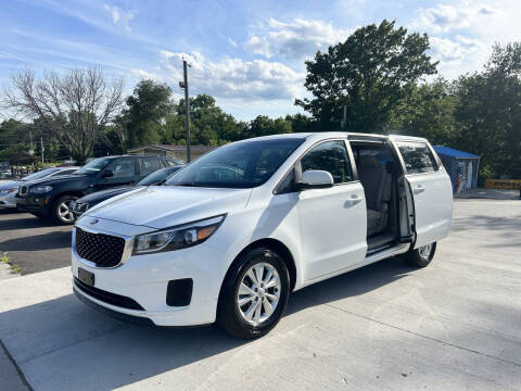 2016 Kia Sedona L