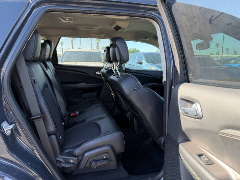 2018 Dodge Journey Crossroad