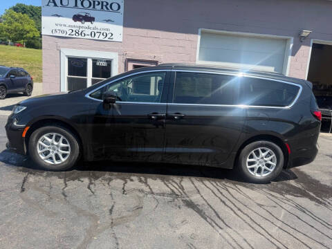 2022 Chrysler Pacifica Touring L