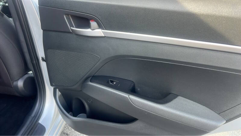 2019 Hyundai Elantra