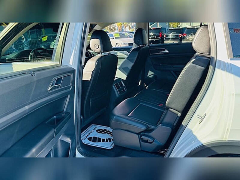 2018 Volkswagen Atlas V6 SE