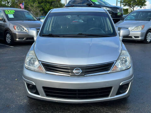2012 Nissan Versa 1.8 S