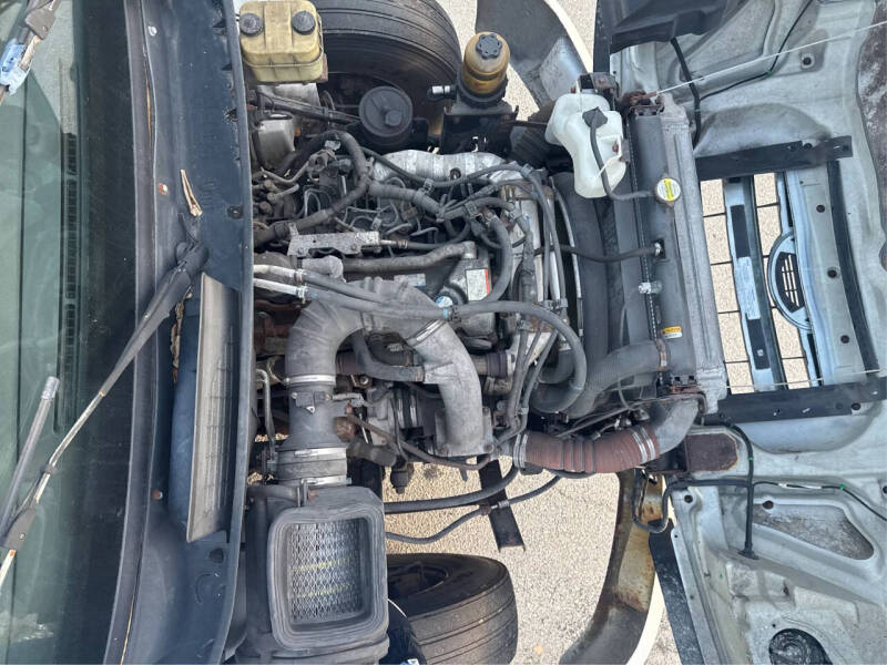 2013 Hino 268