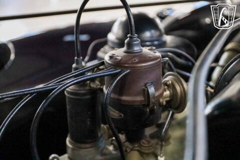 1938 Packard Super Eight
