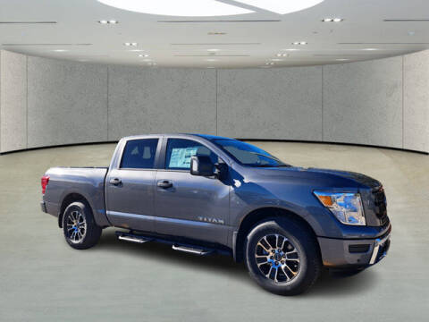 2024 Nissan Titan SV