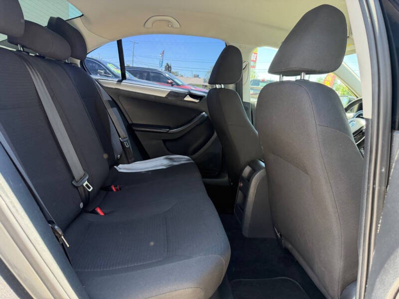 2015 Volkswagen Jetta