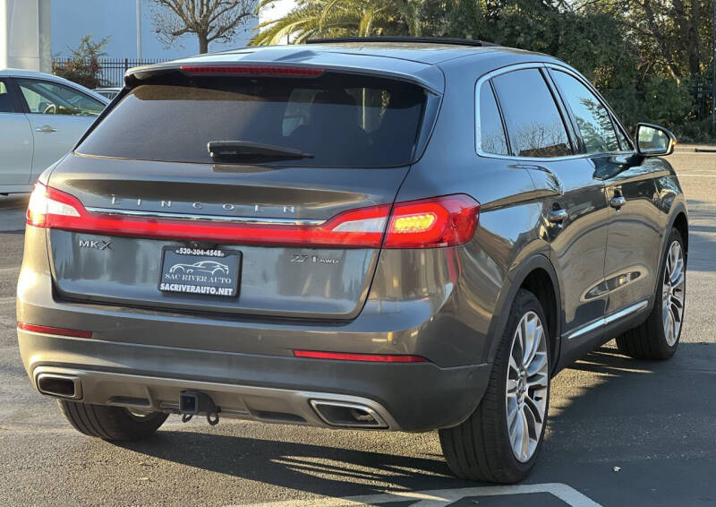 2017 Lincoln MKX Reserve