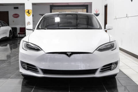 2017 Tesla Model S 90D