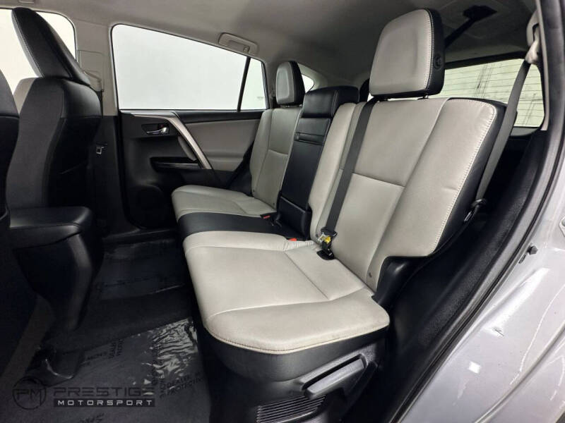 2017 Toyota RAV4 Hybrid Limited