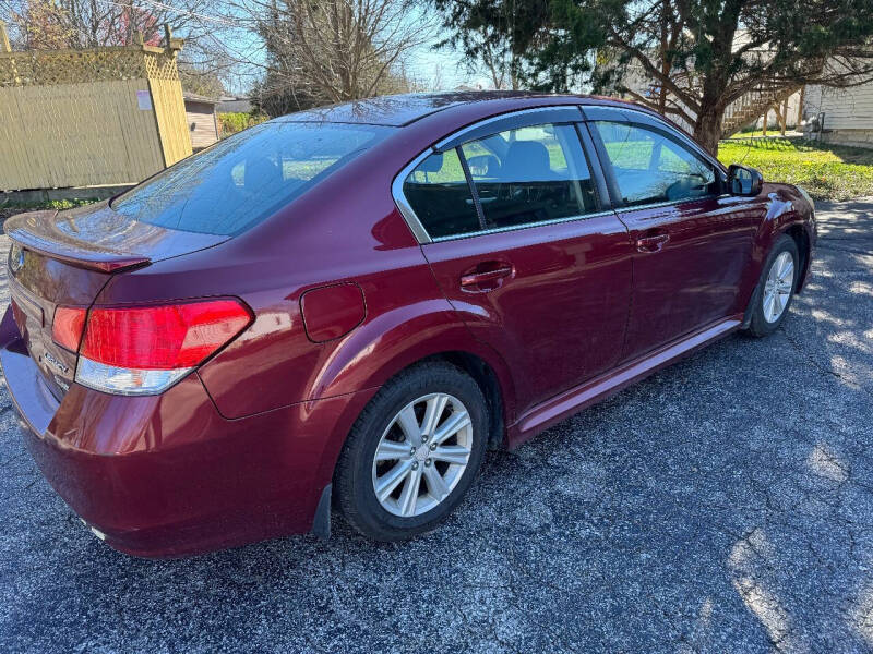 2011 Subaru Legacy I Premium photo 13