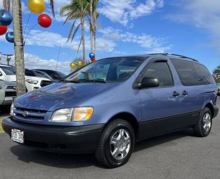 1999 Toyota Sienna for sale at PONO'S USED CARS in Hilo HI