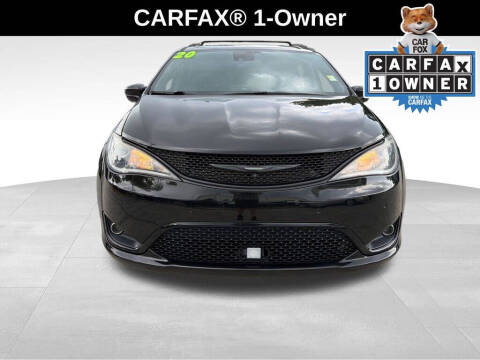 2020 Chrysler Pacifica Touring L Plus