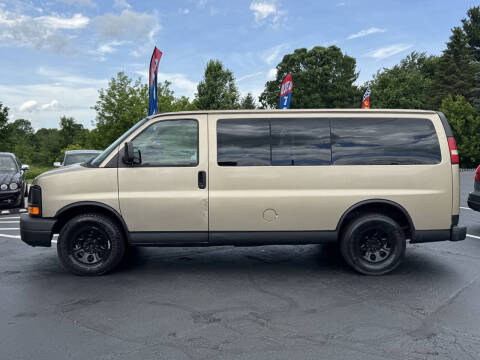 2011 Chevrolet Express LS 1500
