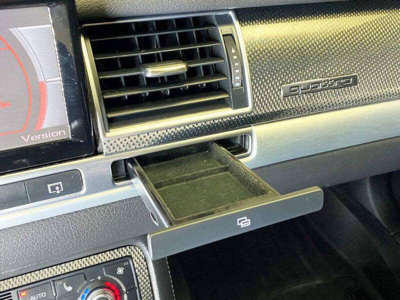 2008 Audi S8 quattro