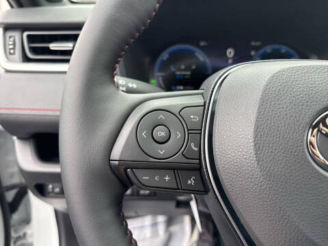 2025 Toyota RAV4 Plug-in Hybrid XSE