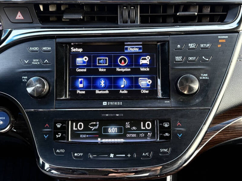 2013 Toyota Avalon Hybrid Limited