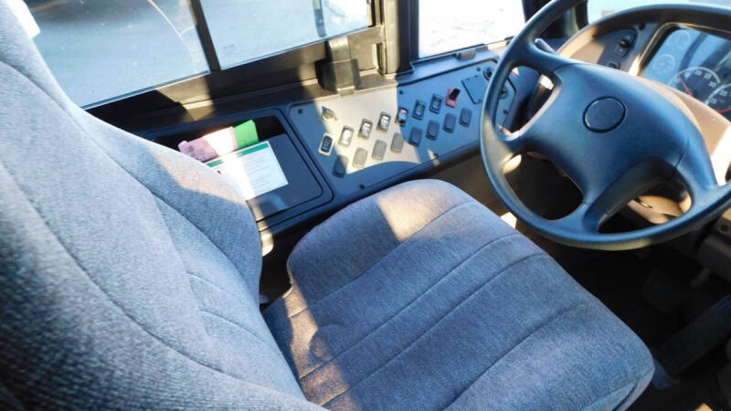 2013 Freightliner B2 Chassis