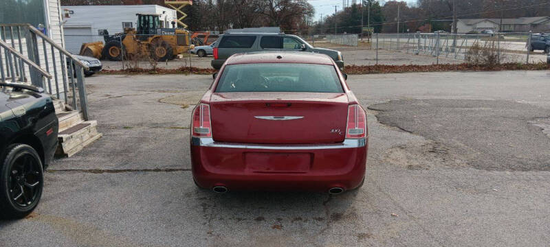 2012 Chrysler 300 C