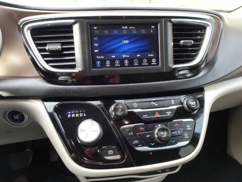 2018 Chrysler Pacifica Touring Plus