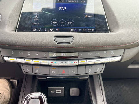 2023 Cadillac XT4 Sport