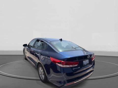 2018 Kia Optima LX