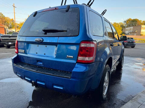 2011 Ford Escape XLT