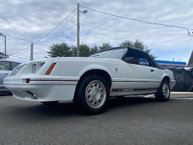 1984 Ford Mustang GT