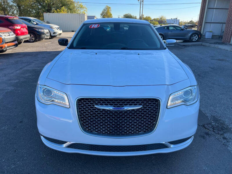 2018 Chrysler 300 Touring