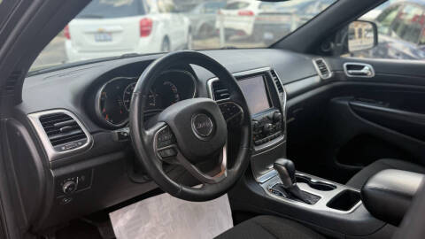 2018 Jeep Grand Cherokee Laredo E