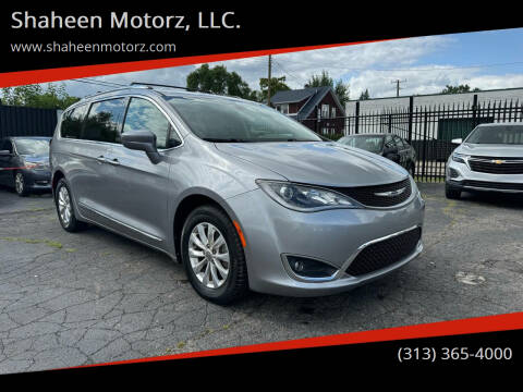 2018 Chrysler Pacifica for sale at Shaheen Motorz, LLC. in Detroit MI