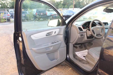 2017 Chevrolet Traverse LS