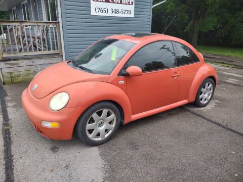 2003 Volkswagen New Beetle for sale at Dave's Car Corner in Hartford City IN